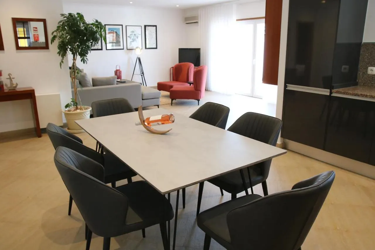 Pine Tree Apartments - Praia Da Coelha - 阿尔布费拉 0*,