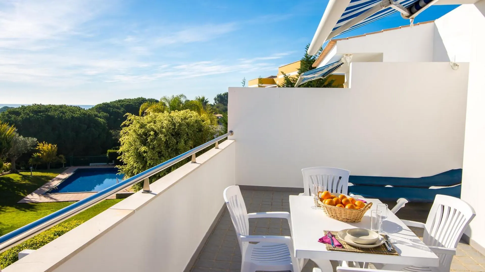 Pine Tree Apartments - Praia Da Coelha - 阿尔布费拉 葡萄牙